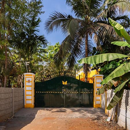 Teak Leaf Gateway Villa With Swimming Pool Indoor Games Kālapettai Exterior photo
