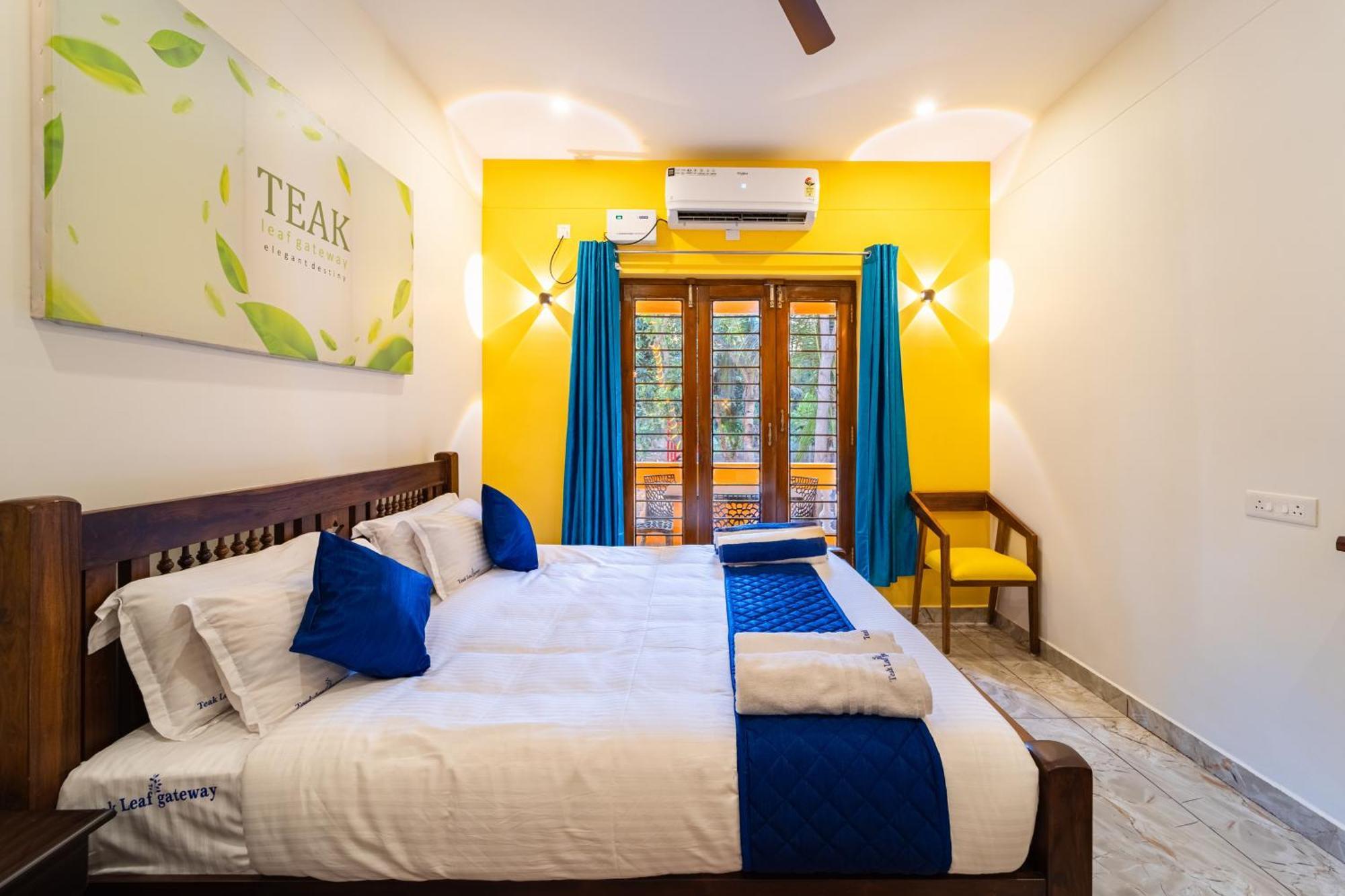 Teak Leaf Gateway Villa With Swimming Pool Indoor Games Kālapettai Exterior photo
