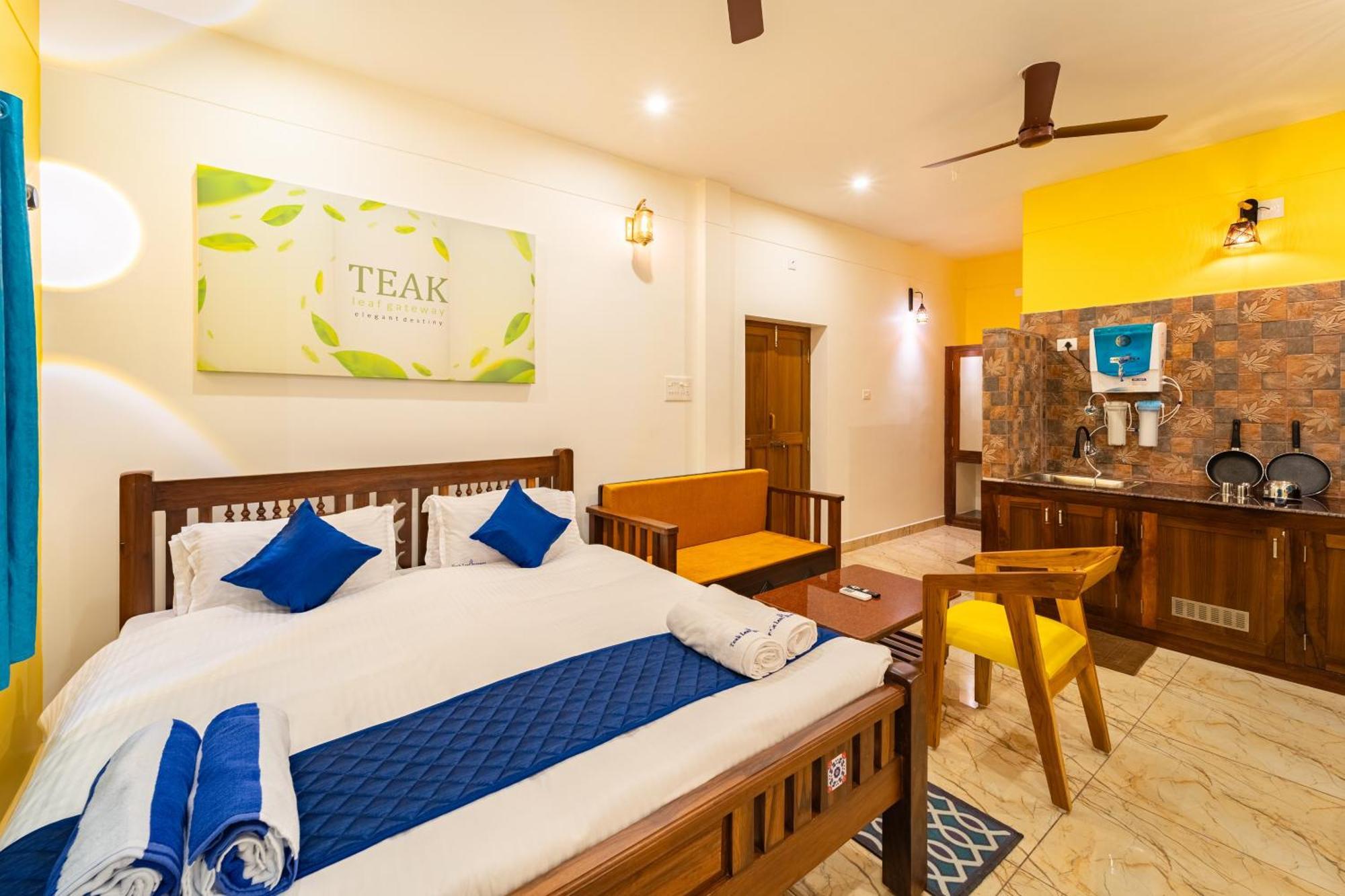 Teak Leaf Gateway Villa With Swimming Pool Indoor Games Kālapettai Exterior photo